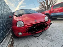 Andere außenfarben Gebraucht 2005 Renault Twingo Kleinwagen | 1.500 € (Fairer Preis)