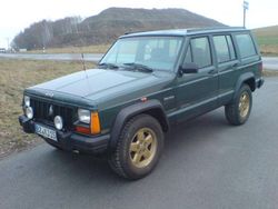 Grün Gebraucht 1994 Jeep Cherokee SUV | 6.150 €