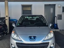 Silber Gebraucht 2010 Peugeot 207 Urban Move Limousine | 3.500 € (Fairer Preis)
