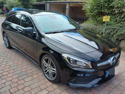 Schwarz Gebraucht 2018 Mercedes CLA180 Shooting Brake AMG line Kombi | 16.400 € (Guter Preis)