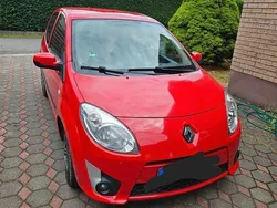 Rot Gebraucht 2010 Renault Twingo Elysee Kleinwagen | 1.850 € (Fairer Preis)