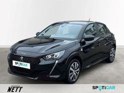 Schwarz Gebraucht 2022 Peugeot 208 Active Kleinwagen | 18.999 €