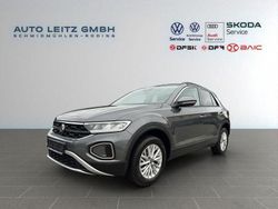 Indiumgrau (metallic) Gebraucht 2024 VW T-Roc Life SUV | 20.940 € (Guter Preis)