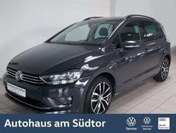Grau Gebraucht 2017 VW Golf Sportsvan Sound Van / Kleinbus | 17.980 € (Etwas zu teuer)