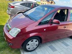 Rot Gebraucht 2005 Opel Meriva Van / Kleinbus | 400 € (Superpreis)