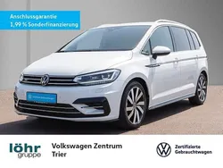 Oryxweiß perlmutteffekt Gebraucht 2024 VW Touran IQ Drive Van / Kleinbus | 42.980 €