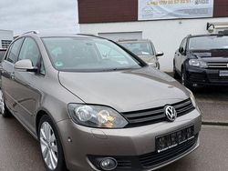 Braun Gebraucht 2011 VW Golf VI Team Kleinwagen | 7.299 € (Etwas zu teuer)