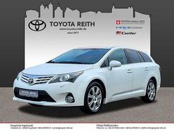Novaweiß perleffekt (metallic) Gebraucht 2014 Toyota Avensis Edition Kombi | 9.510 € (Teuer)