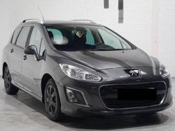 Grau Gebraucht 2012 Peugeot 308 Business-Line Kombi | 3.850 €