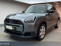 Smokey green Gebraucht 2024 Mini Cooper S Countryman Classic SUV | 37.949 €