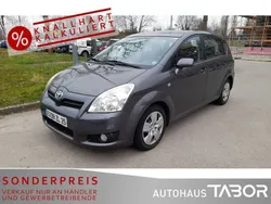 Grey metallic Gebraucht 2009 Toyota Corolla Verso Sol Van / Kleinbus | 1.985 € (Superpreis)