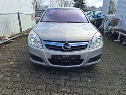 Gold Gebraucht 2007 Opel Vectra Edition Limousine | 3.400 € (Fairer Preis)
