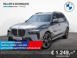 Skyscraper grau Gebraucht 2024 BMW X7 M Sport SUV | 94.950 € (Superpreis)