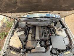 Silber Gebraucht 2001 BMW 325 Basis Limousine | 3.350 € (Fairer Preis)