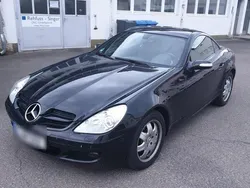 Schwarz Gebraucht 2007 Mercedes SLK200 Cabrio | 5.800 €