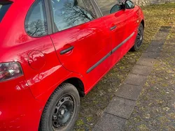 Rot Gebraucht 2007 Seat Ibiza Kleinwagen | 2.499 € (Teuer)