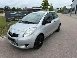 Silber Gebraucht 2007 Toyota Yaris Kleinwagen | 2.999 € (Fairer Preis)