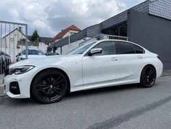 Weiß Gebraucht 2021 BMW 320 M Sport Limousine | 29.900 € (Superpreis)