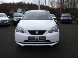 "candy" weiss Gebraucht 2015 Seat Mii Reference Kleinwagen | 5.500 € (Fairer Preis)