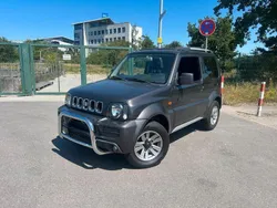 Grau Gebraucht 2011 Suzuki Jimny Style SUV | 15.500 € (Teuer)