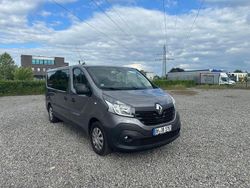 Grau Gebraucht 2016 Renault Trafic Expression Van | 16.490 € (Fairer Preis)