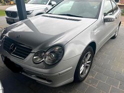 Silber Gebraucht 2002 Mercedes CL220 Coupé | 1.850 €