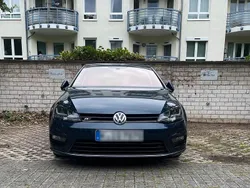 Blau Gebraucht 2015 VW Golf VII R-line Limousine | 11.700 € (Fairer Preis)