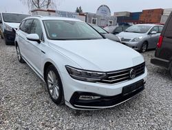 Weiß Gebraucht 2019 VW Passat Limousine | 12.900 € (Superpreis)