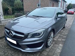 Grau Gebraucht 2015 Mercedes CLA220 Shooting Brake AMG Kombi | 9.500 € (Teuer)