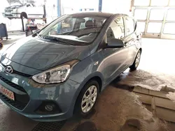 Grau Gebraucht 2015 Hyundai i10 Kleinwagen | 6.999 € (Fairer Preis)