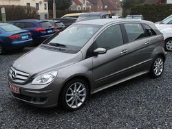 Beige Gebraucht 2005 Mercedes B200 Van / Kleinbus | 7.470 € (Teuer)