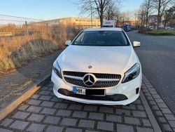 Weiß Gebraucht 2015 Mercedes A180 Limousine | 13.499 € (Fairer Preis)