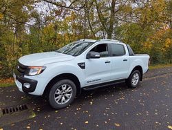 Weiß Gebraucht 2013 Ford Ranger Wildtrack Abholung | 19.500 € (Teuer)