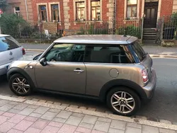 Grau Gebraucht 2012 Mini ONE Kleinwagen | 4.000 € (Fairer Preis)