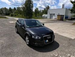 Grau Gebraucht 2011 Audi A3 Sportback Attraction Limousine | 7.500 € (Guter Preis)