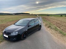 Schwarz Gebraucht 2008 VW Golf VI Edition Kleinwagen | 17.900 €