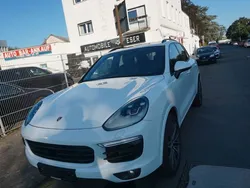 Weiß Gebraucht 2017 Porsche Cayenne S Platinum Edition SUV | 29.999 €