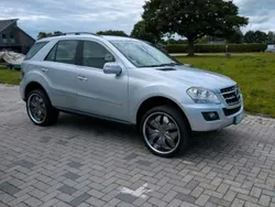 Silber Gebraucht 2008 Mercedes ML420 SUV | 7.000 €