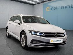 Weiß Gebraucht 2023 VW Passat Kombi | 27.449 € (Fairer Preis)