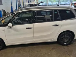 Weiß Gebraucht 2015 Citroën C4 Picasso Van / Kleinbus | 4.500 €