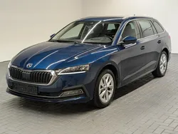 Blau (lavablau metallic) Gebraucht 2020 Skoda Octavia First Edition Kombi | 16.980 € (Teuer)