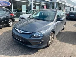 Blau Gebraucht 2011 Hyundai i30 Comfort Limousine | 3.900 € (Guter Preis)