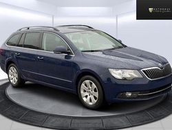 Blau Gebraucht 2014 Skoda Superb Ambition Kombi | 9.990 € (Guter Preis)
