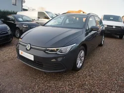 Grau Gebraucht 2021 VW Golf VIII Life Kombi | 17.520 € (Fairer Preis)