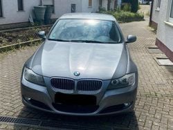 Grau Gebraucht 2011 BMW 325 Limousine | 4.500 € (Superpreis)