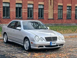 Silber Gebraucht 2001 Mercedes E55 AMG AMG Limousine | 12.500 € (Fairer Preis)