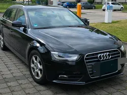 Schwarz Gebraucht 2015 Audi A4 Ambition Kombi | 8.450 € (Fairer Preis)