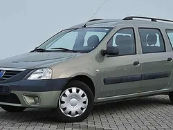 Grün Gebraucht 2007 Dacia Logan MCV Limousine | 790 € (Superpreis)
