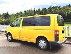 Gelb Gebraucht 2011 VW T5 Van | 14.000 €
