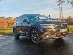 Schwarz Gebraucht 2020 VW Tiguan Highline SUV | 25.769 € (Superpreis)